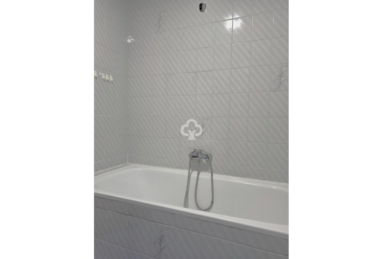 Reventa - Ático -
Fuengirola - Recinto Ferial