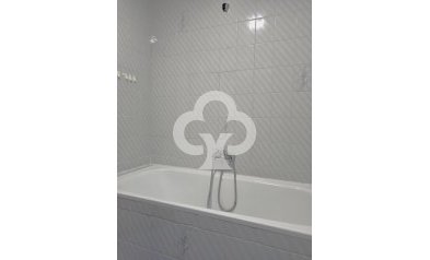 Reventa - Ático -
Fuengirola - Recinto Ferial