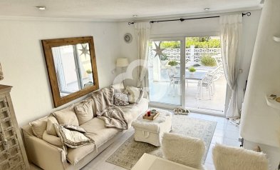 Reventa - Chalet -
Guardamar del Segura - Urbanizaciones