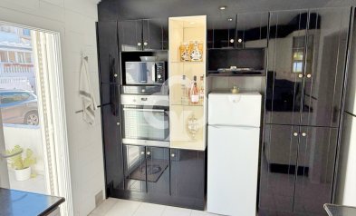 Reventa - Chalet -
Guardamar del Segura - Urbanizaciones