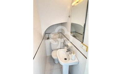 Reventa - Chalet -
Guardamar del Segura - Urbanizaciones