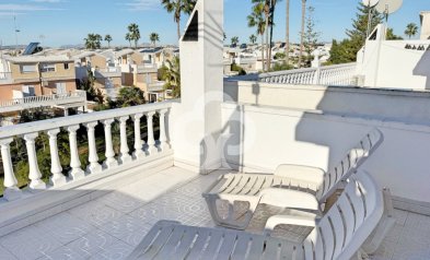 Reventa - Chalet -
Guardamar del Segura - Urbanizaciones