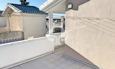 Reventa - Chalet -
Guardamar del Segura - Urbanizaciones