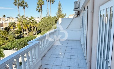 Reventa - Chalet -
Guardamar del Segura - Urbanizaciones