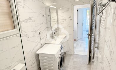 Reventa - Chalet -
Guardamar del Segura - Urbanizaciones