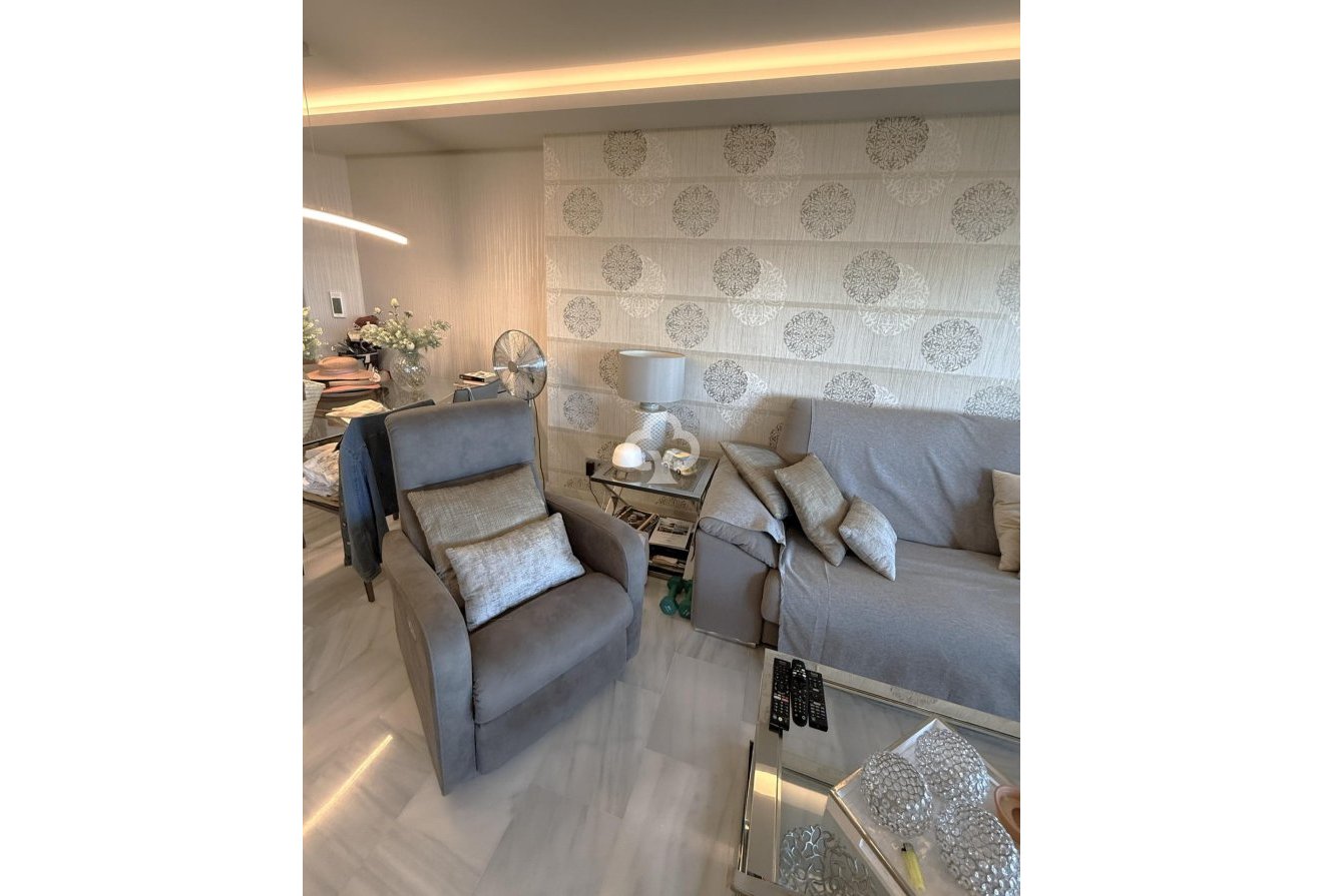 Resale - Apartament -
Mijas - Sitio de Calahonda