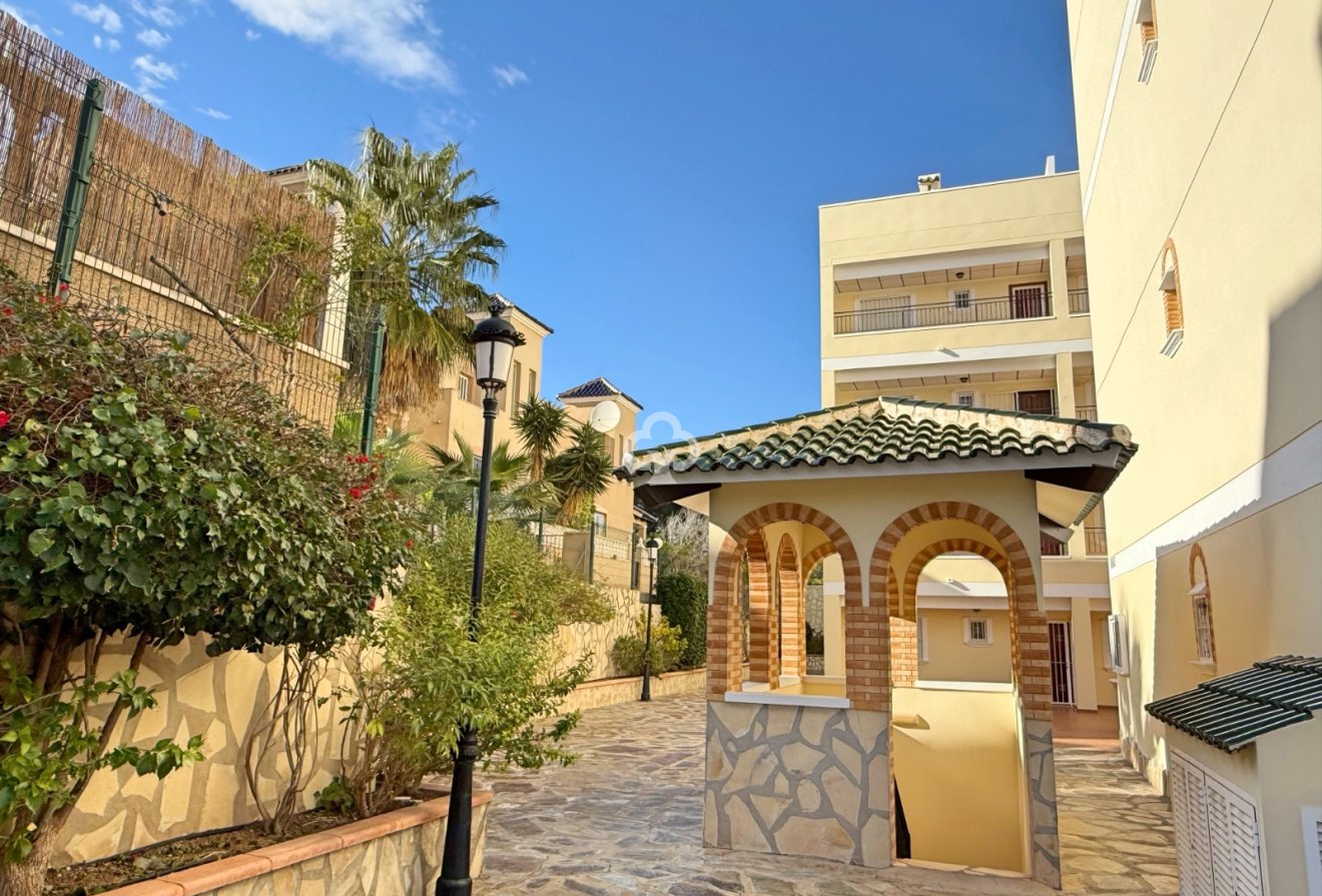 Resale - Apartment / flat -
Orihuela Costa - Villamartín