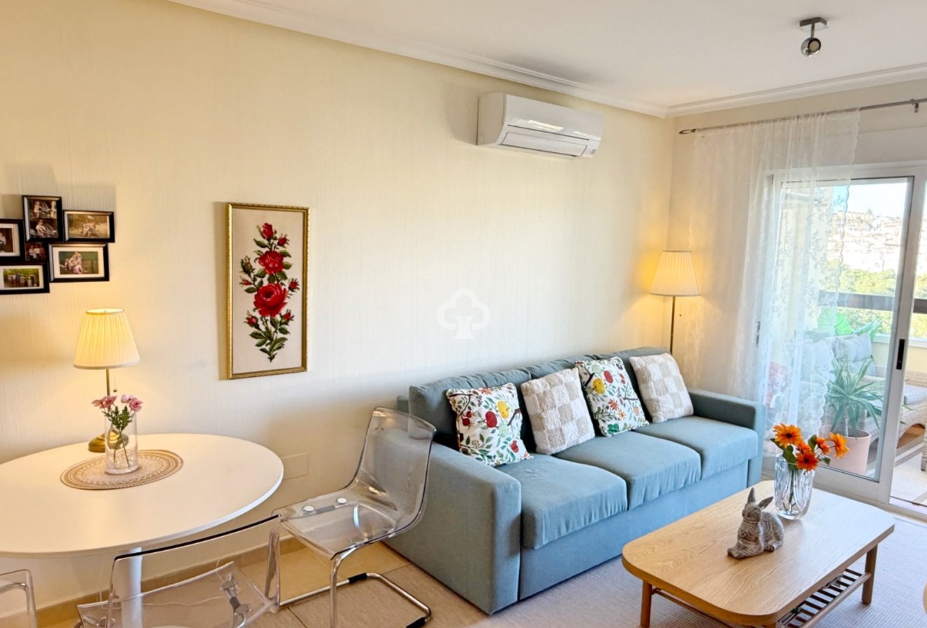 Resale - Apartment / flat -
Orihuela Costa - Villamartín