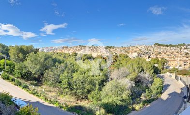 Resale - Apartment / flat -
Orihuela Costa - Villamartín