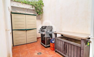 Resale - Villa -
Orihuela Costa - Villamartín