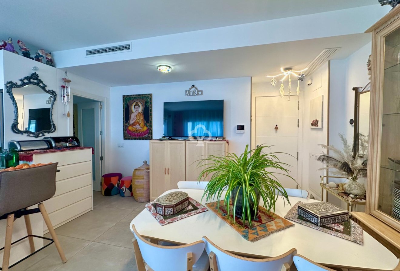 Jälleenmyynti - Piso -
Torremolinos - Los Alamos