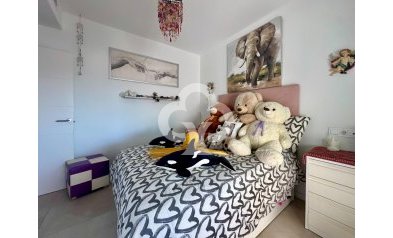 Jälleenmyynti - Piso -
Torremolinos - Los Alamos