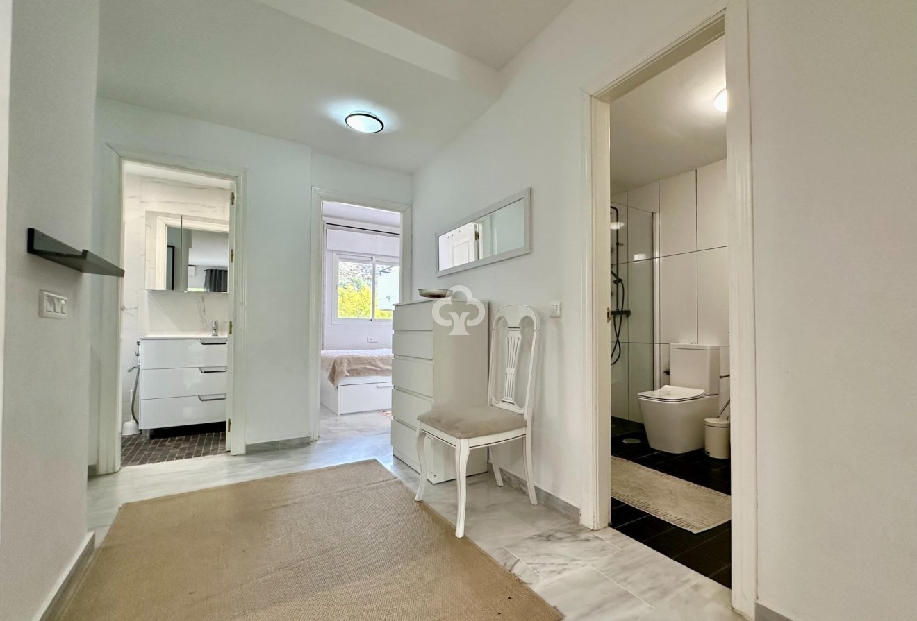 Jälleenmyynti - Huoneisto -
Fuengirola - Los Pacos