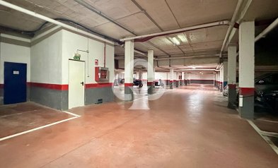 Jälleenmyynti - Huoneisto -
Fuengirola - Los Pacos