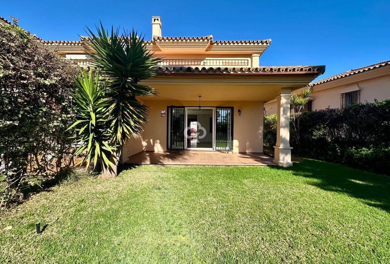 Jälleenmyynti - Paritalo -
Mijas - Riviera del Sol