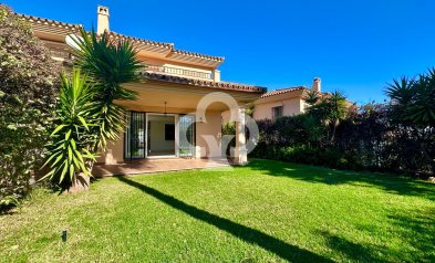 Jälleenmyynti - Paritalo -
Mijas - Riviera del Sol