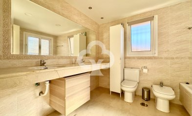 Jälleenmyynti - Paritalo -
Mijas - Riviera del Sol