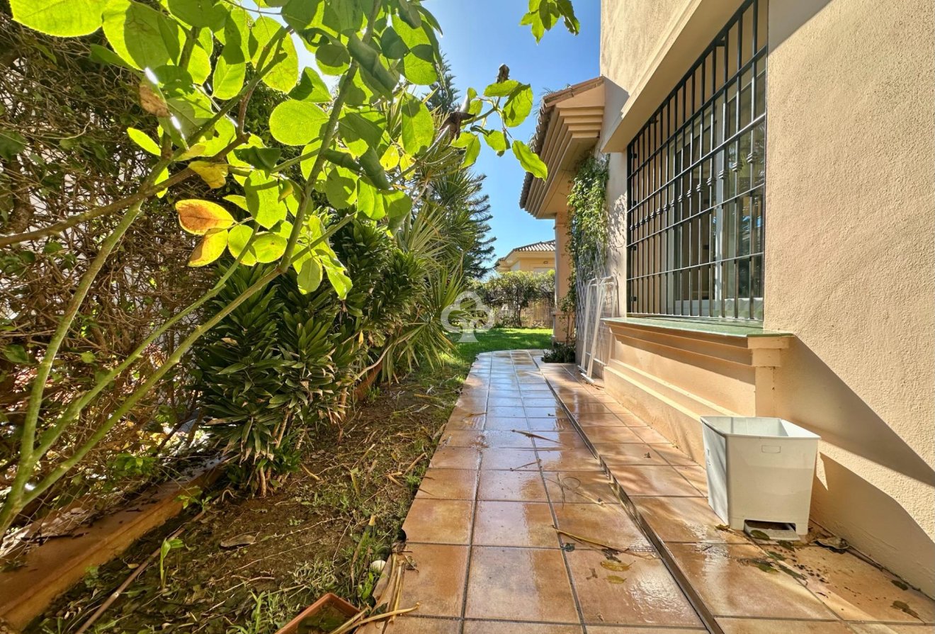 Jälleenmyynti - Paritalo -
Mijas - Riviera del Sol