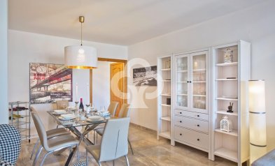 Jälleenmyynti - Huoneisto -
Fuengirola - Los Boliches