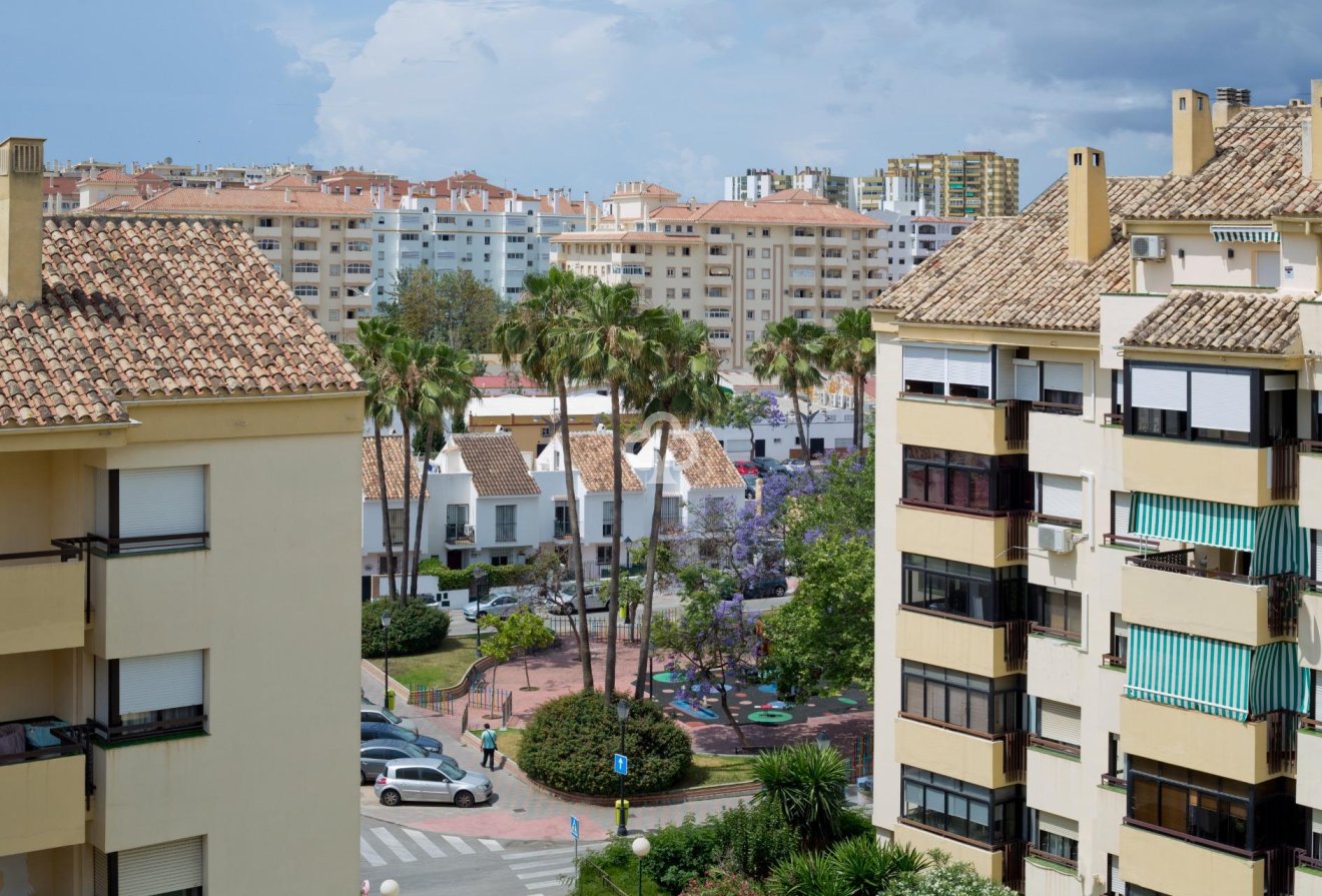 Jälleenmyynti - Huoneisto -
Fuengirola - Los Boliches