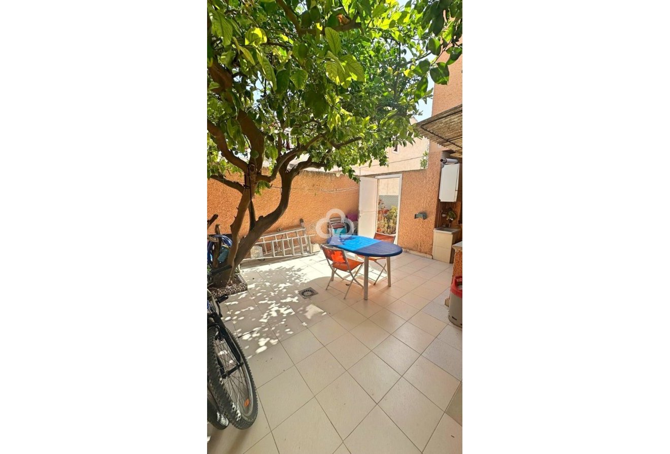 Reventa - Adosado -
Santiago De La Ribera