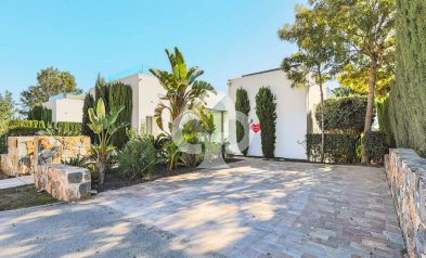 Wiederverkauf - Villa -
Orihuela - 03189