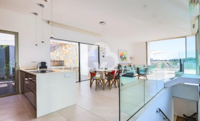 Wiederverkauf - Villa -
Orihuela - 03189