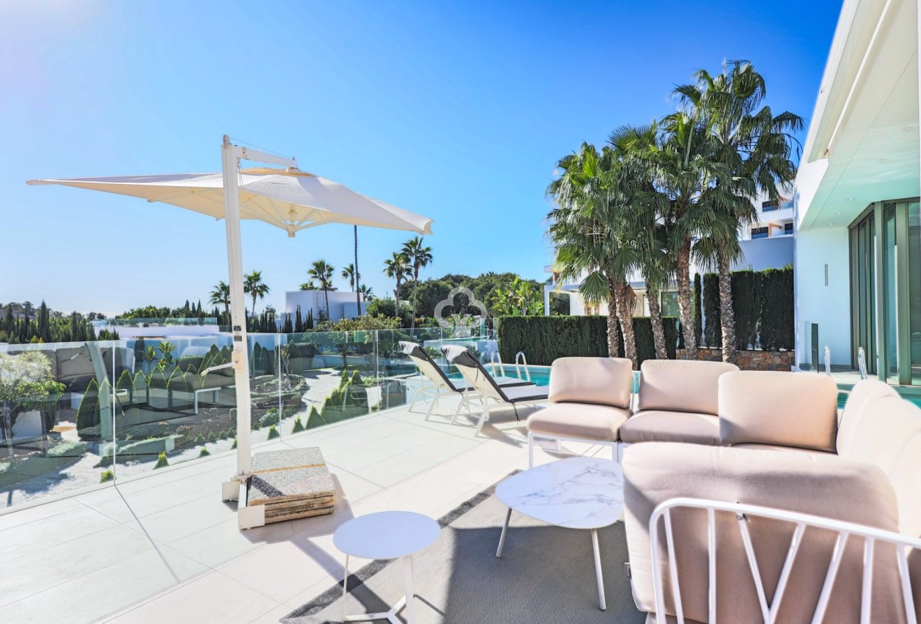 Wiederverkauf - Villa -
Orihuela - 03189