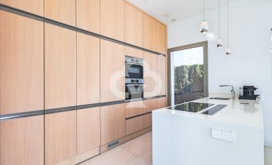 Wiederverkauf - Villa -
Orihuela - 03189