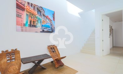 Wiederverkauf - Villa -
Orihuela - 03189