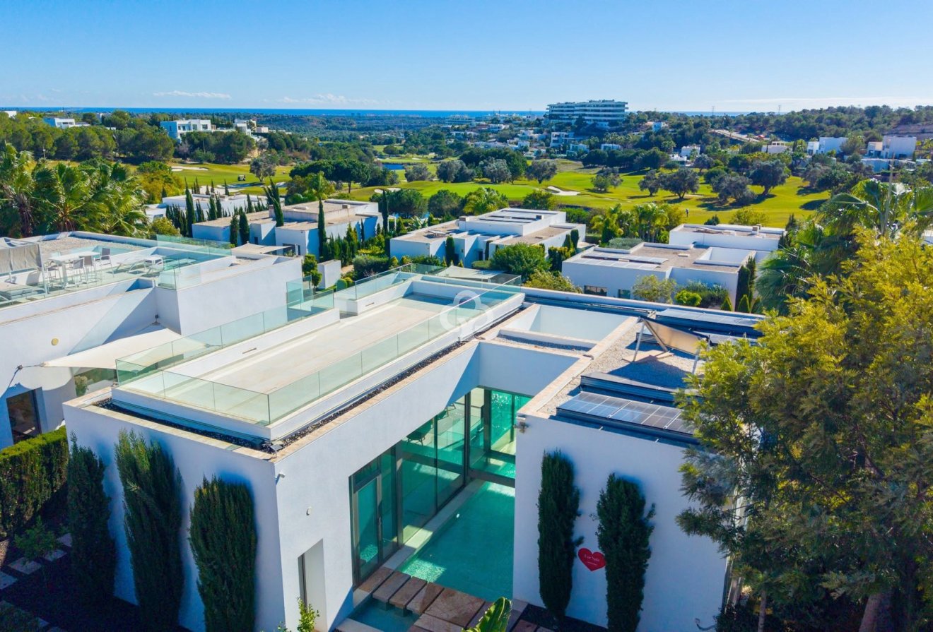 Wiederverkauf - Villa -
Orihuela - 03189