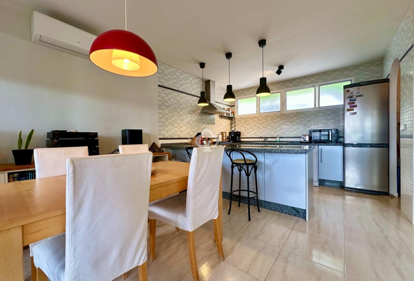 Resale - Casa -
Fuengirola - Los Pacos