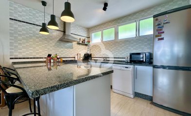 Resale - Casa -
Fuengirola - Los Pacos