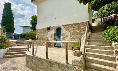 Resale - Casa -
Fuengirola - Los Pacos