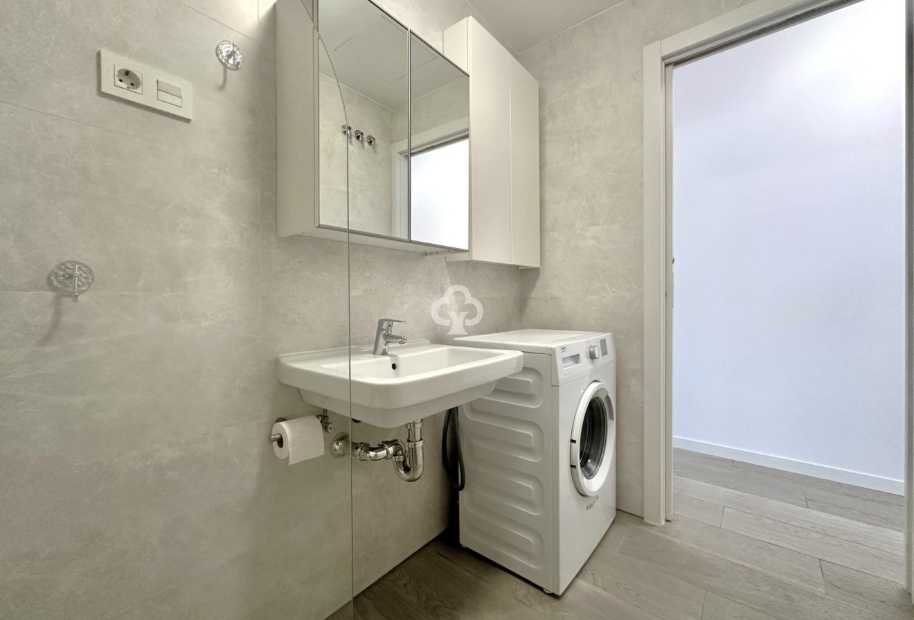 Resale - Apartament -
Fuengirola - Los Boliches