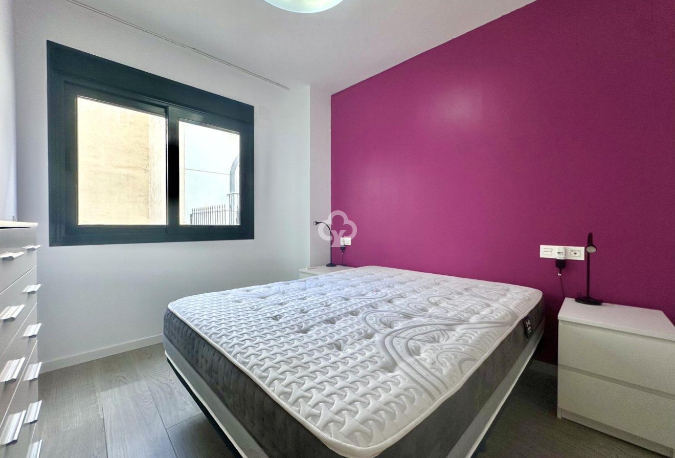 Resale - Apartament -
Fuengirola - Los Boliches