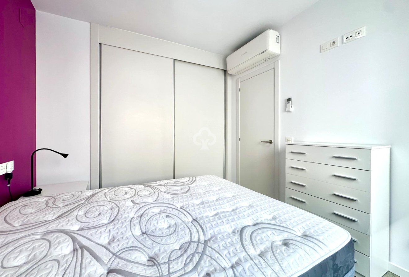 Resale - Apartament -
Fuengirola - Los Boliches