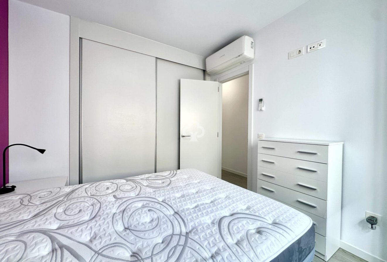 Resale - Apartament -
Fuengirola - Los Boliches