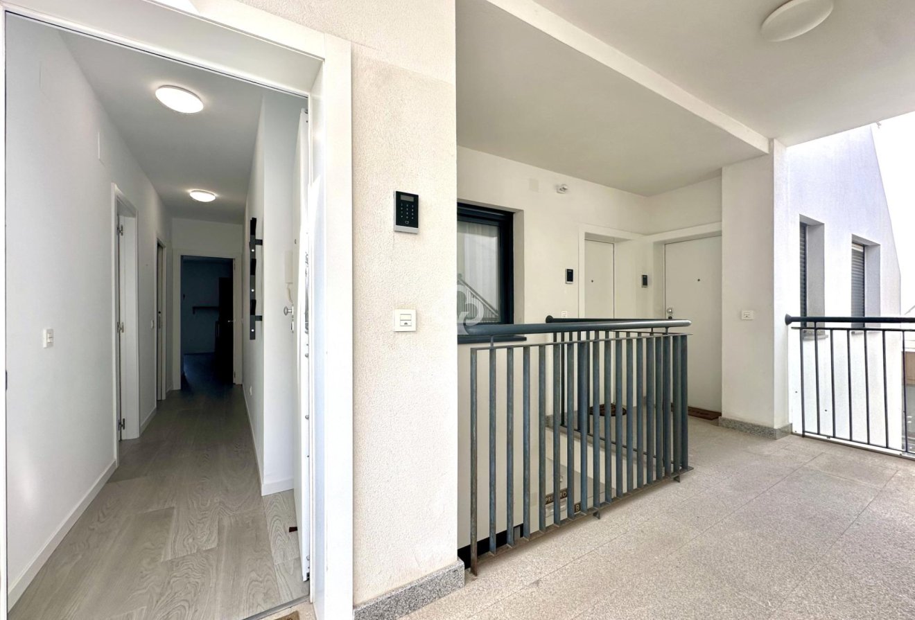 Resale - Apartament -
Fuengirola - Los Boliches