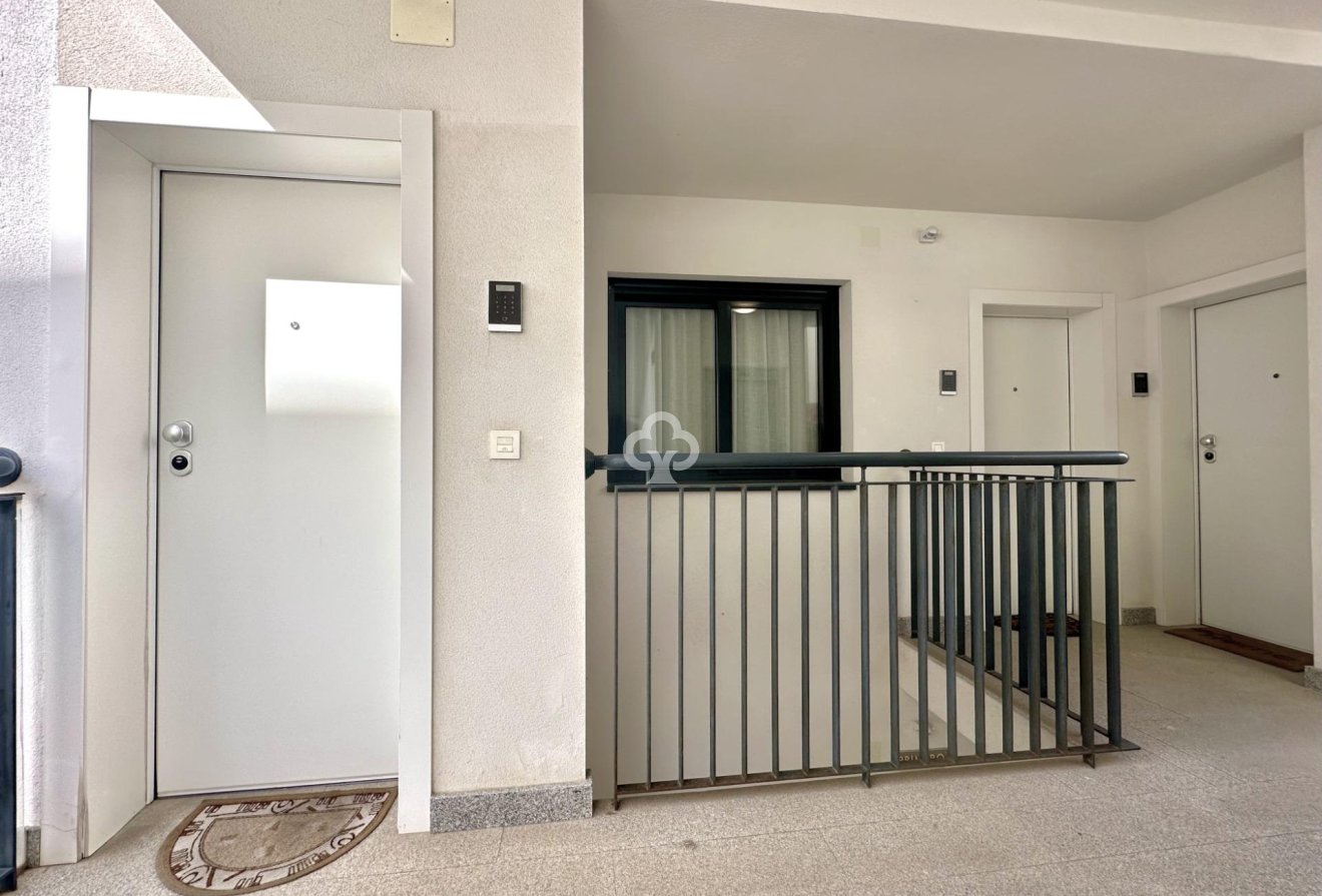 Resale - Apartament -
Fuengirola - Los Boliches