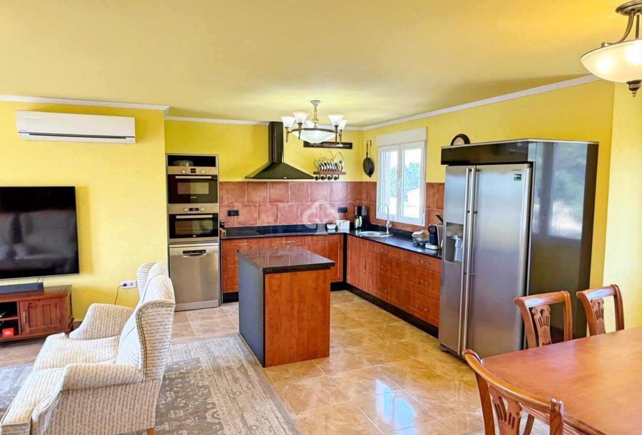 Resale - Detached villa -
San Fulgencio - 03177