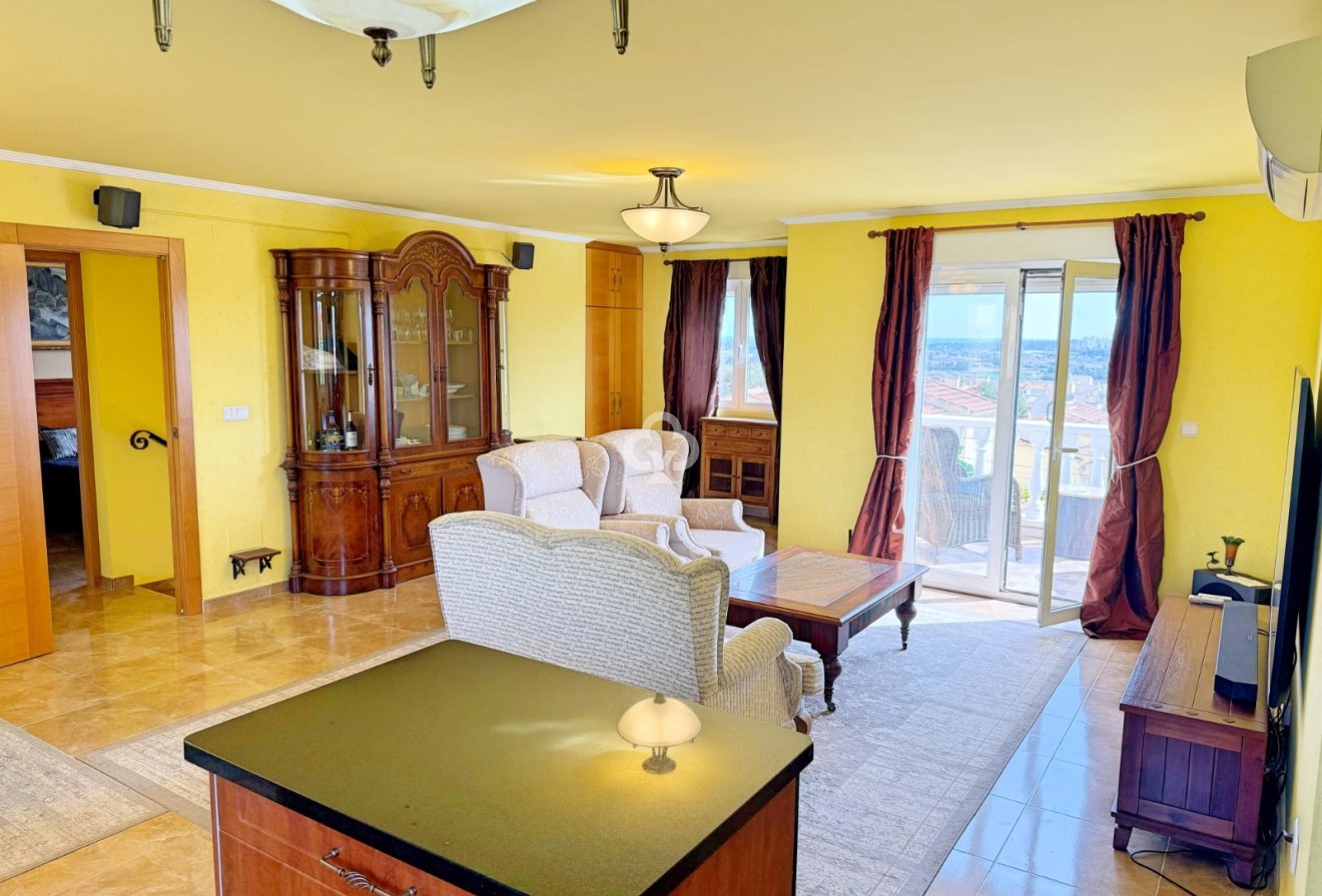 Resale - Detached villa -
San Fulgencio - 03177