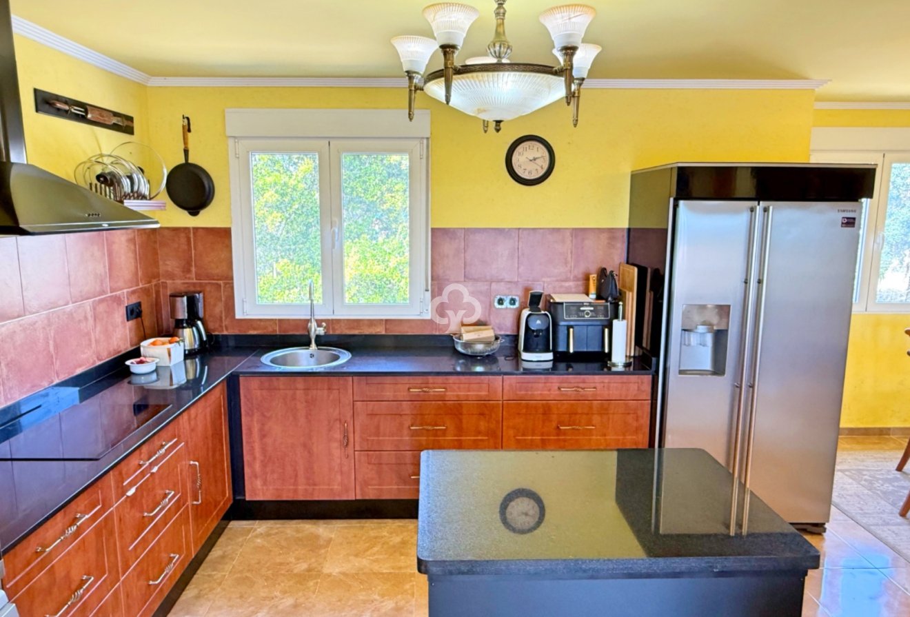 Resale - Detached villa -
San Fulgencio - 03177