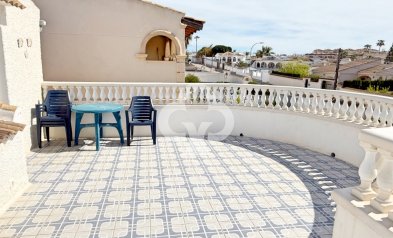 Resale - Detached villa -
Torrevieja - 03184