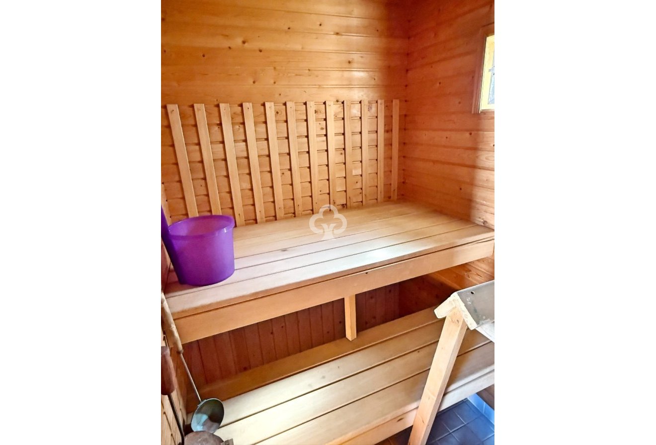 Resale - Detached villa -
Torrevieja - 03184