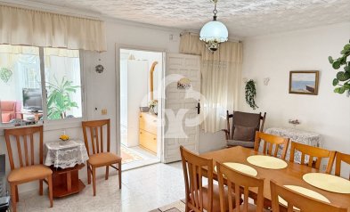 Resale - Detached villa -
Torrevieja - 03184