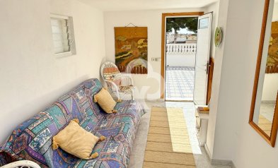 Resale - Detached villa -
Torrevieja - 03184