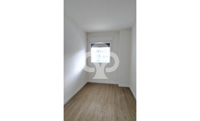 Jälleenmyynti - Huoneisto -
Fuengirola - Torreblanca del Sol