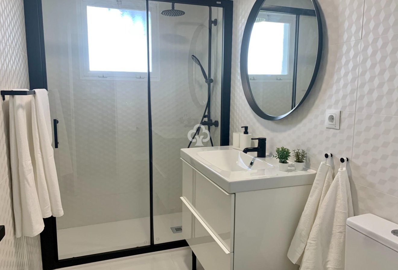 Reventa - Apartamento -
Mijas - Sitio de Calahonda