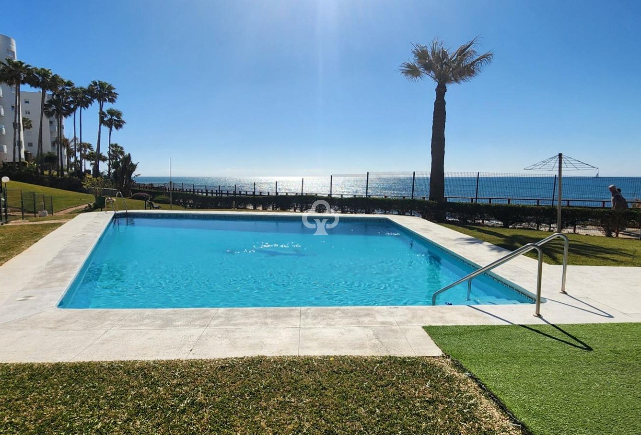 Jälleenmyynti - Huoneisto -
Mijas - Sitio de Calahonda